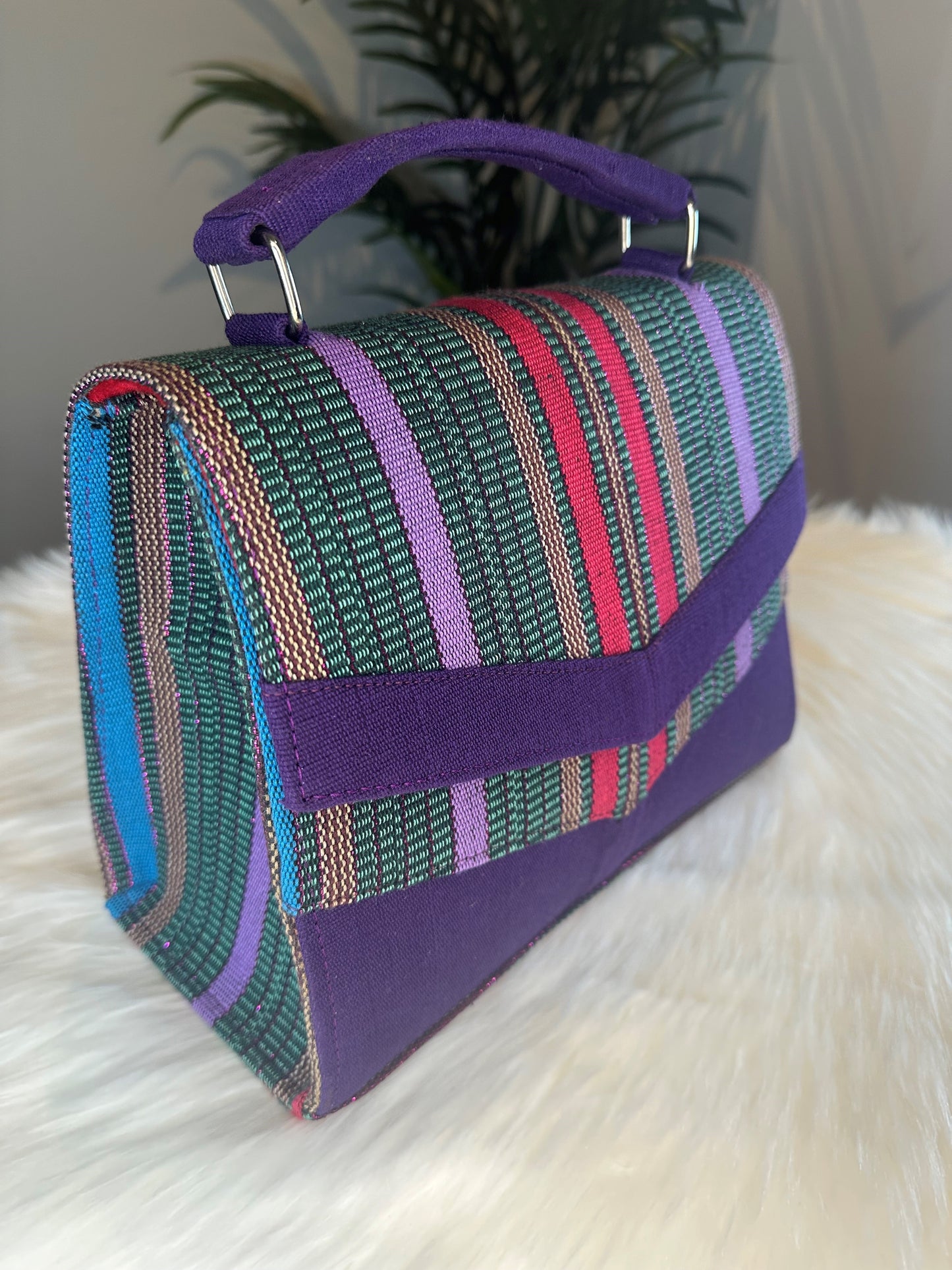 LATRE ASO OKE  BAG