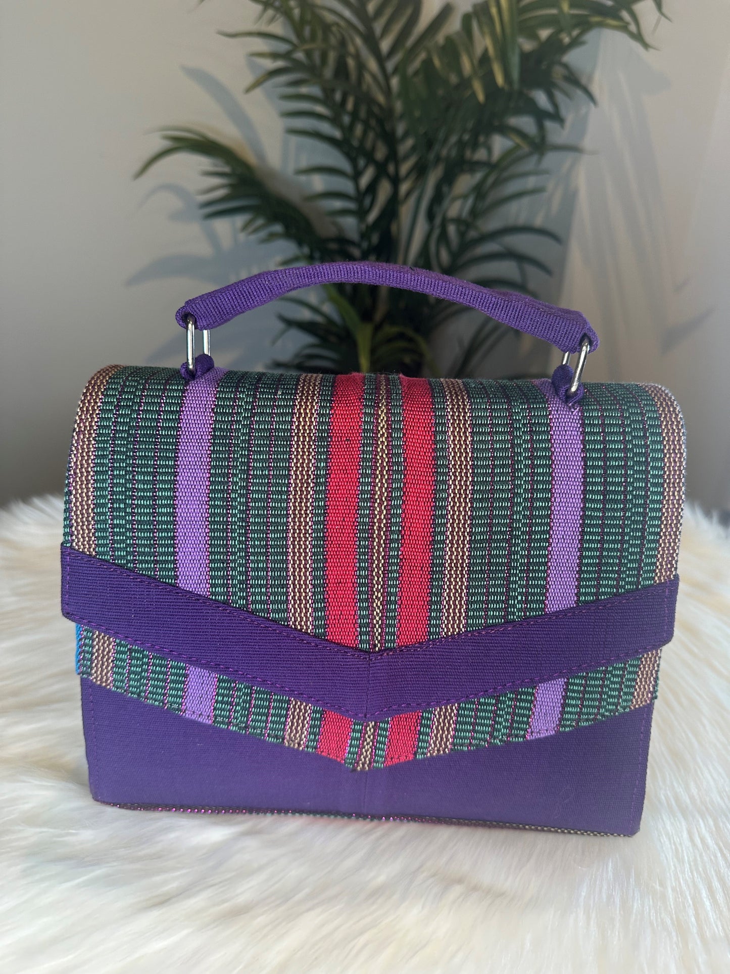 LATRE ASO OKE  BAG