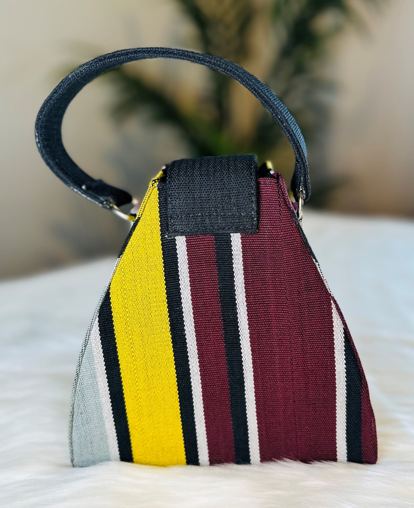 SIBI ASO OKE HANDBAG